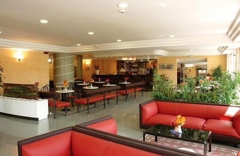 Hotel Capitol San Mauro Mare Extérieur photo