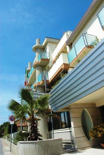 Hotel Capitol San Mauro Mare Extérieur photo